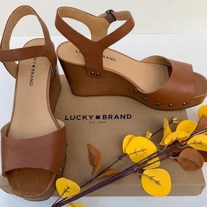 Zashti Sandal Latte Vegan Tumbler Leather 8